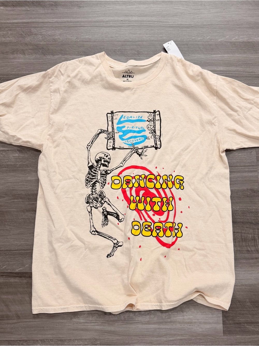 Men’s Altru Cream Graphic Tee with Yellow & Red Print